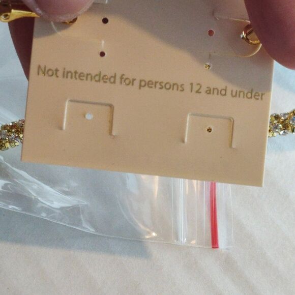 Gold Tone Metal White Colorless Rhinestones Hoop Statement Fashion Earrings - Picture 9 of 16